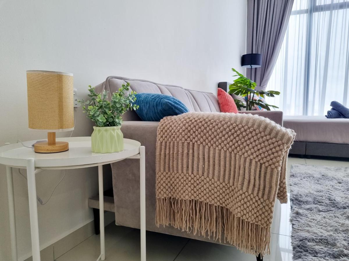 Lavish Beacon Executive Suites By Bin Dao Wu Homestay Penang George Town Exterior photo